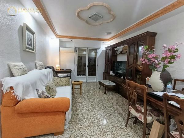 Piso en calle Olegario Domarco Seller