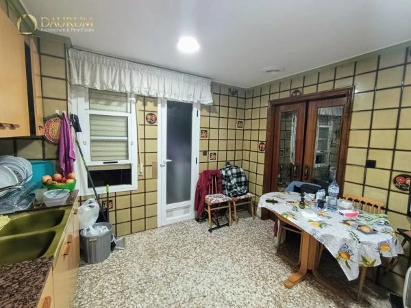 Piso en calle Olegario Domarco Seller