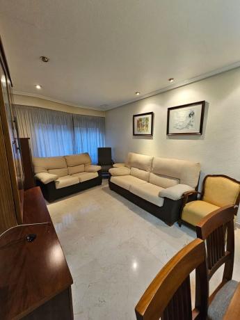 Piso en calle Cristóbal Sanz, 36