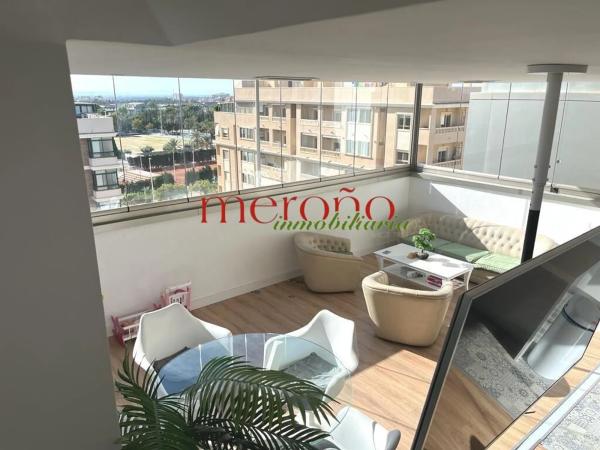 Ático en Barrio Zona Universidad