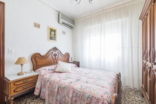 Piso en CL Poeta Miguel Hernandez