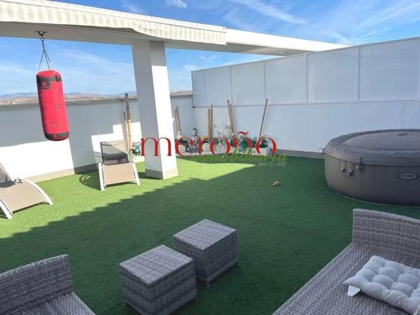 Ático en Barrio Zona Universidad