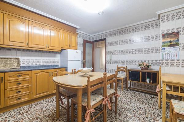 Piso en CL Poeta Miguel Hernandez