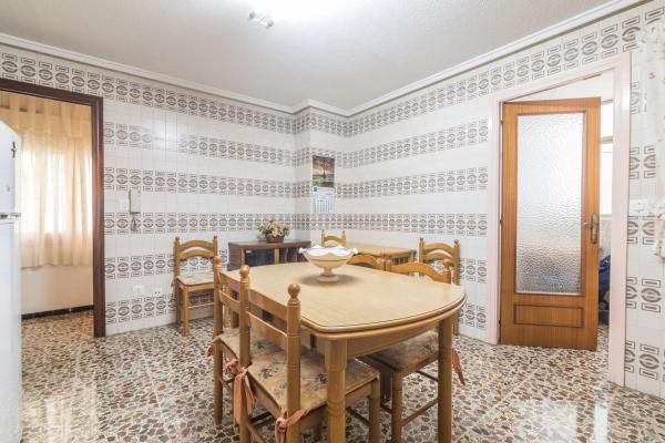 Piso en CL Poeta Miguel Hernandez