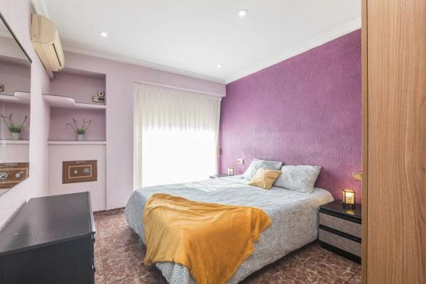 Piso en CL Amilcar Barca