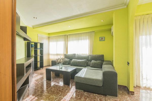 Piso en CL Amilcar Barca