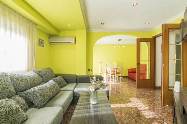 Piso en CL Amilcar Barca