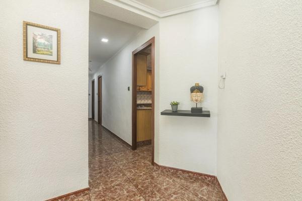 Piso en CL Amilcar Barca