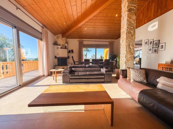 Chalet en calle de la Joventut