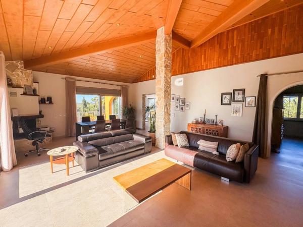 Chalet en calle de la Joventut