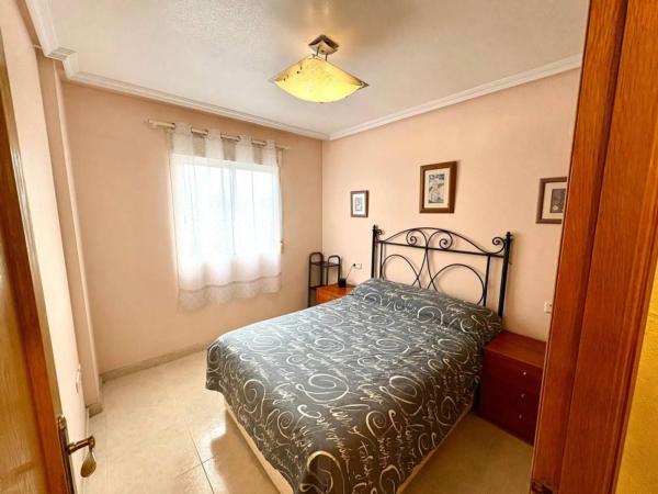 Piso en Arenales del Sol