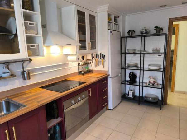 Piso en calle Daniel Fenoll Follana, 6