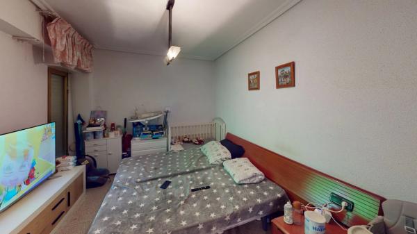 Piso en calle José Romero López