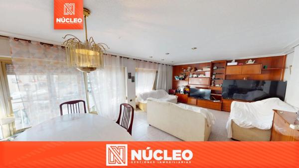 Piso en calle José Romero López