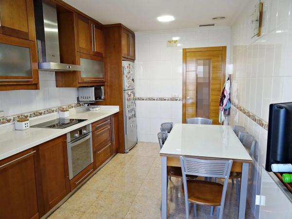 Piso en calle Alfredo Mira Gran, 21