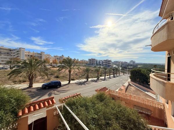 Casa independiente en calle Santander, 9 a