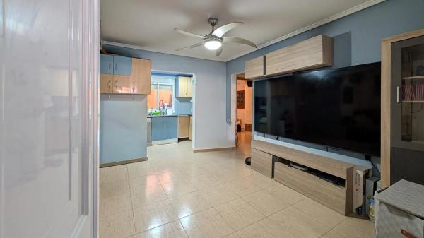 Casa independiente en calle Canarias