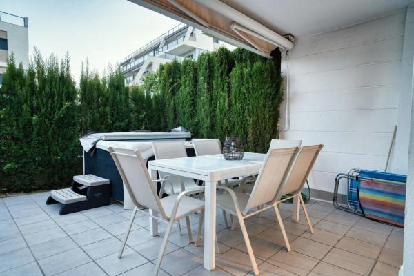 Piso en avenida del Mediterrani