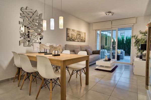 Piso en avenida del Mediterrani