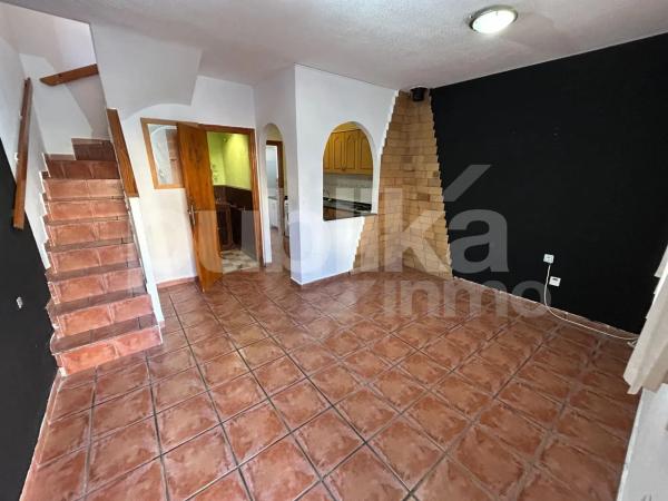 Casa independiente en calle Monte de Santa Pola, 35