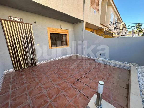 Casa independiente en calle Monte de Santa Pola, 35