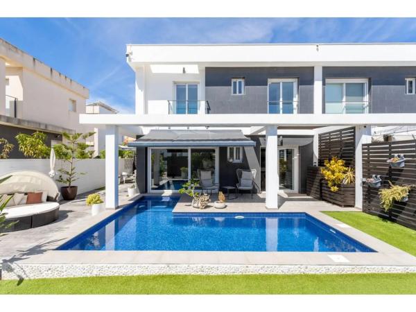 Chalet en calle Malta