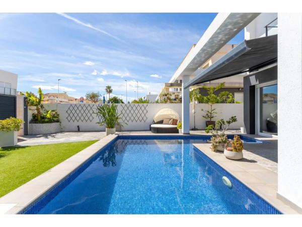 Chalet en calle Malta