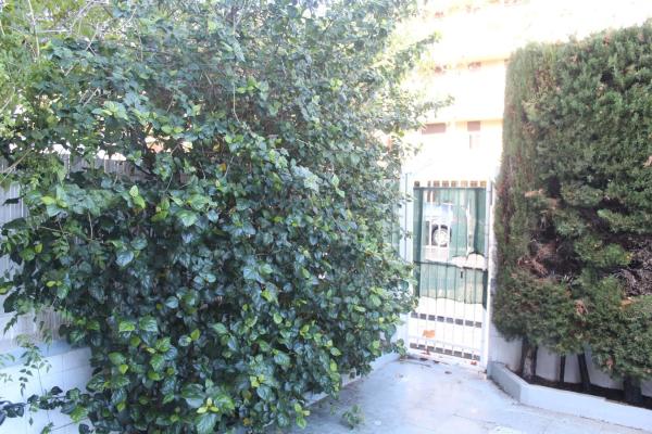 Casa independiente en avenida Albacete