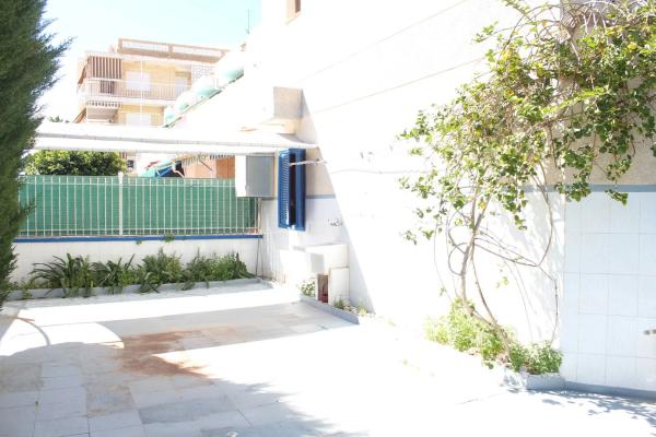 Casa independiente en avenida Albacete