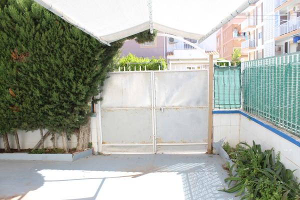 Casa independiente en avenida Albacete