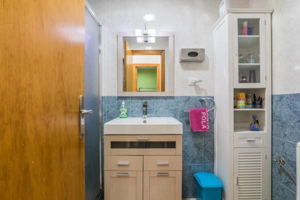 Chalet adosado en calle Biar s/n