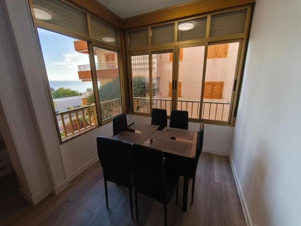 Piso en avenida Oscar Espla, 7