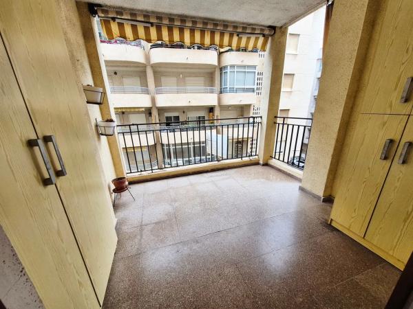 Piso en CL Burgos, 3