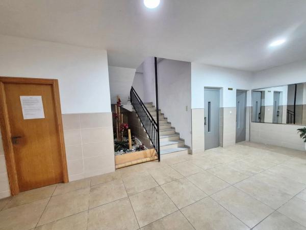 Piso en CL Burgos, 3