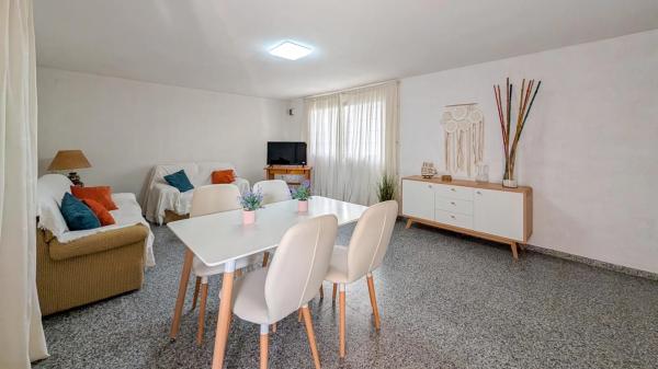 Piso en calle Rojales