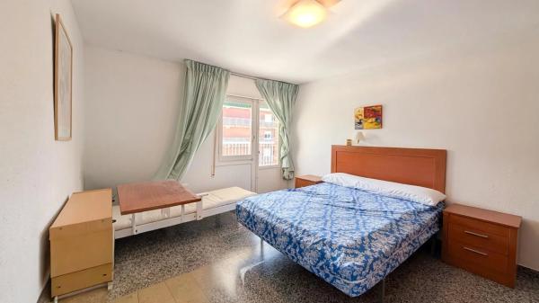 Piso en calle Rojales