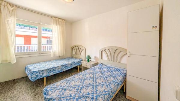 Piso en calle Rojales