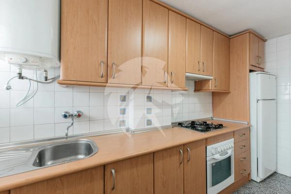 Piso en calle Rojales