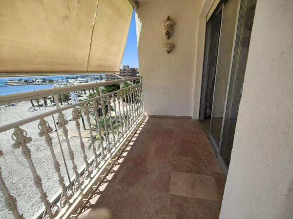 Piso en Playa Levante