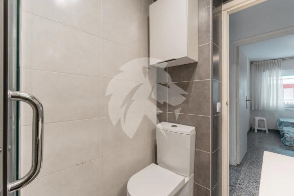 Piso en calle Rojales