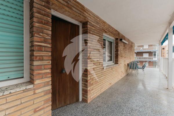 Piso en calle Rojales