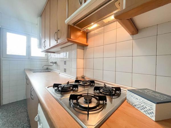 Piso en calle Rojales, 9