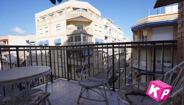 Piso en avenida Canalejas