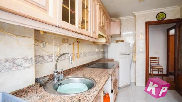 Piso en avenida Canalejas