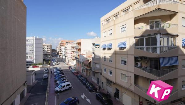 Piso en avenida Canalejas