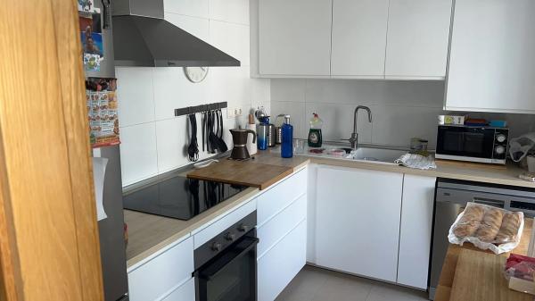 Chalet adosado en calle Alcocer de Planes, 18