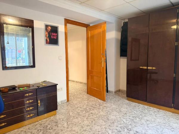 Chalet adosado en calle del Pou