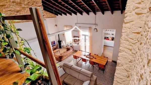 Chalet adosado en calle Pérez Medina