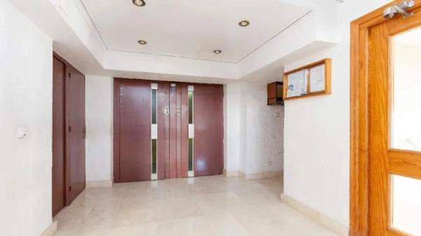 Piso en avenida de Alcalde Lorenzo Carbonell