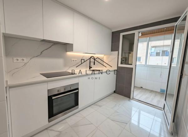 Dúplex en calle Racing San Gabriel